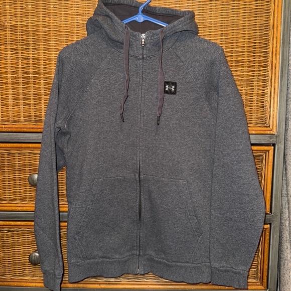 Men’s small Under armor hoodie - Picture 1 of 1